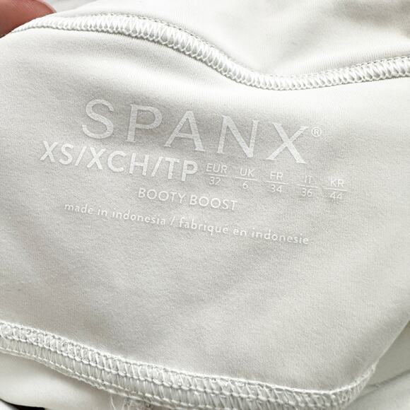 Spanx Booty Boost Active Skirt Around Knee Leggings women’s size XS NEW - Picture 8 of 12